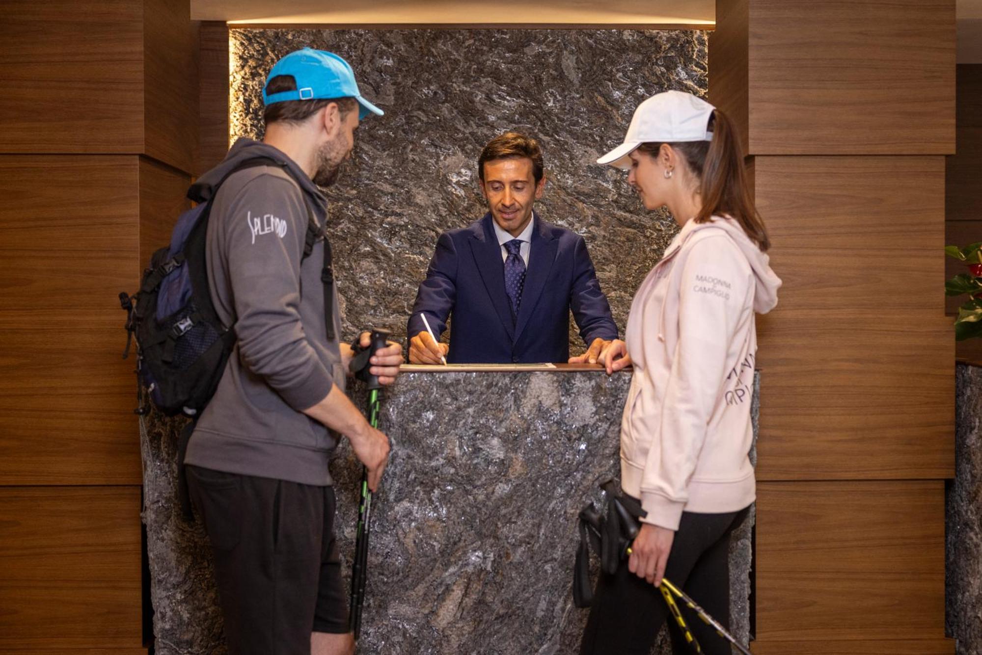 Hotel Splendid Madonna di Campiglio Ngoại thất bức ảnh